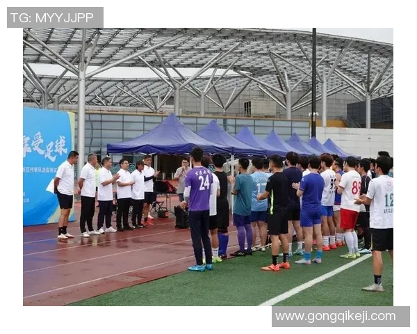 重庆足球队在足球配合排行榜中荣登第七名展现出强大实力与团队默契